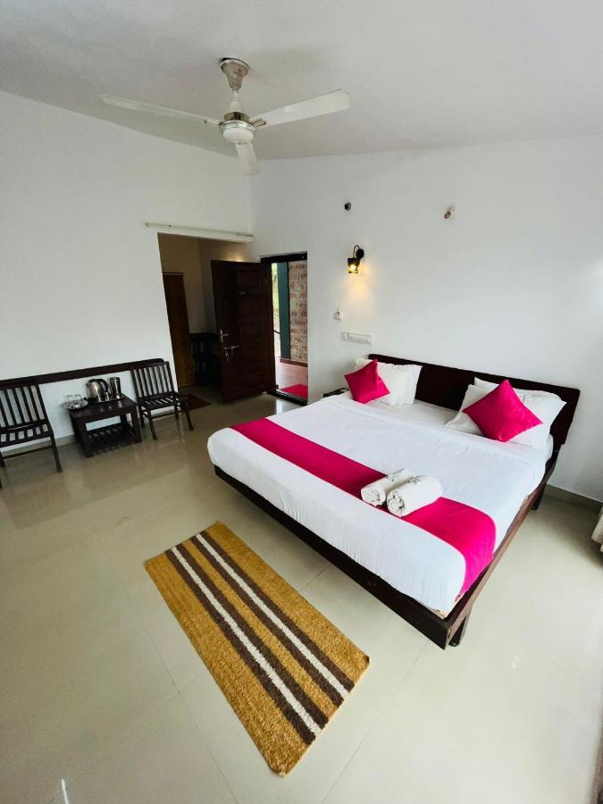 Red Stone Villas Coorg マディケーリ エクステリア 写真