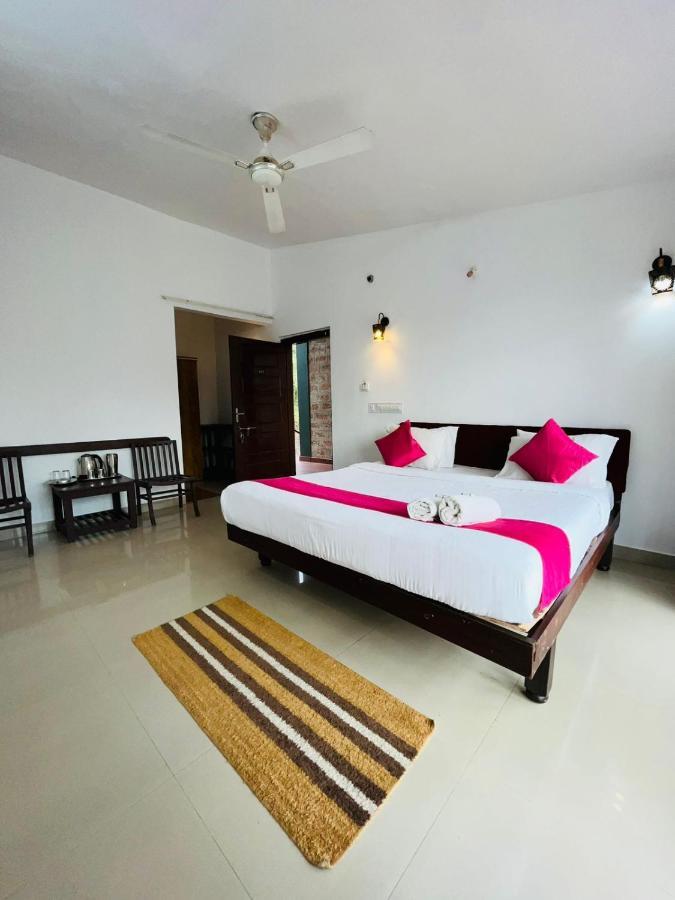 Red Stone Villas Coorg マディケーリ エクステリア 写真