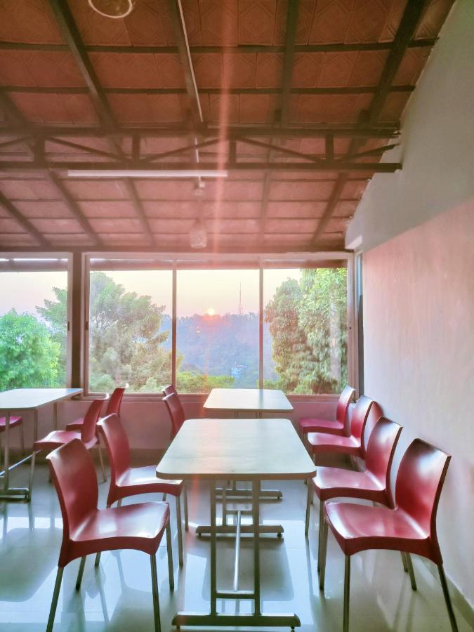 Red Stone Villas Coorg マディケーリ エクステリア 写真