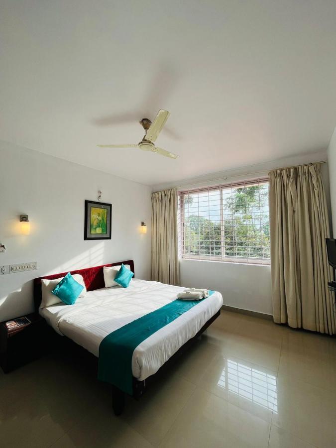 Red Stone Villas Coorg マディケーリ エクステリア 写真